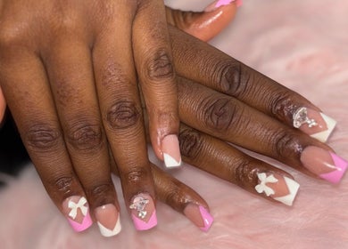 Elegante nagelkunst bij Jv’s LuxuryNails, Amsterdam, Noord-Holland, NL.