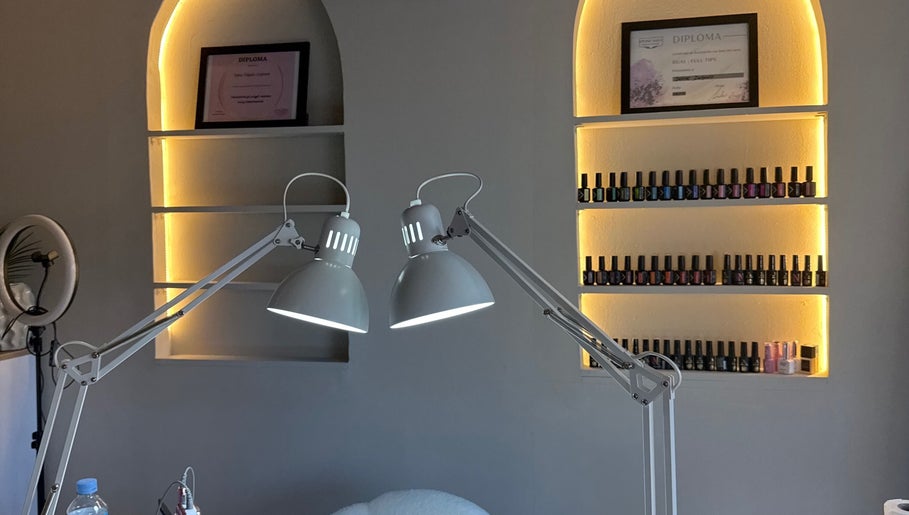 NailsbySeline, bilde 1