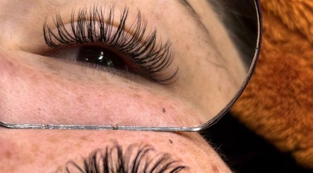 Close-up of enhanced lashes at Lashed By Nelmarie, Pretoria, Gauteng, ZA, exhibiting expert styling.