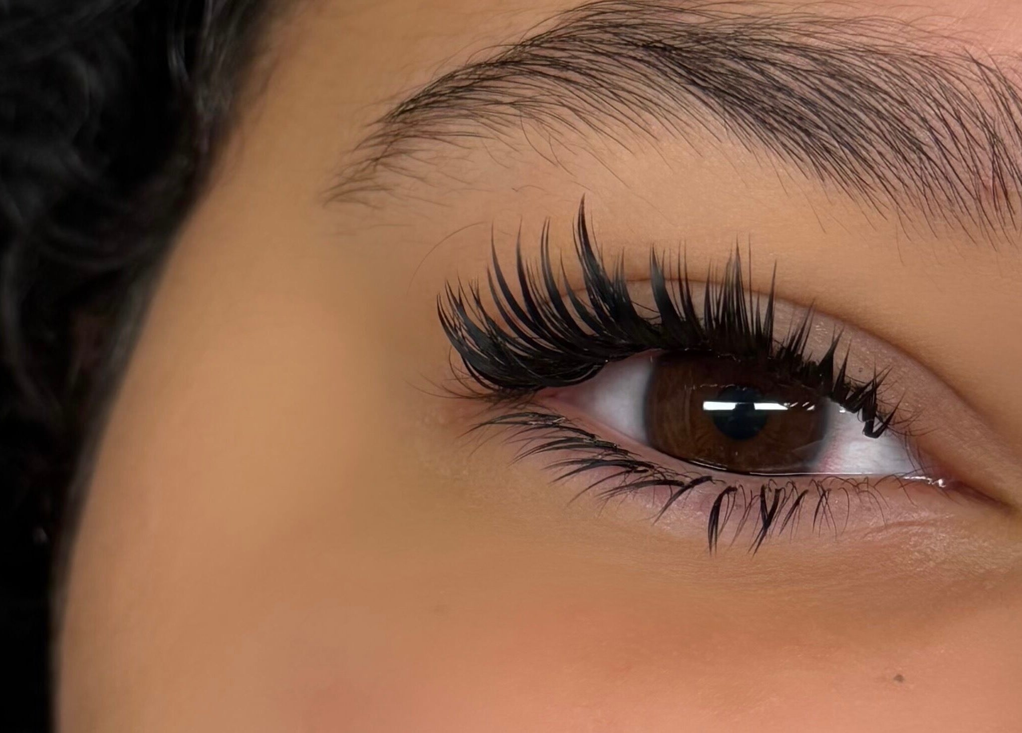 Prachtige wimperextensions bij G’ Beauty Paradise in Vlaardingen, Zuid-Holland, NL.