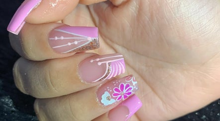 Adictas Nail's BM image 2