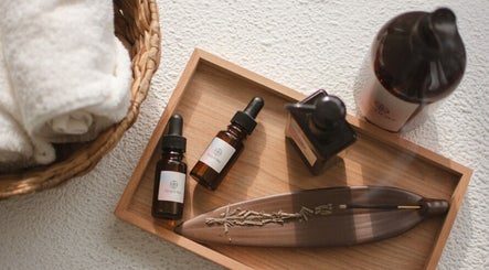 Gambar Holly's Spa & Facials 2