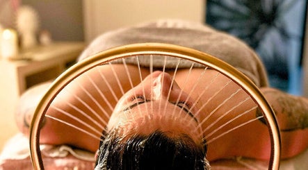 Relaxing head spa at TAMBAC Therapy Centre: Luxury Head Spa & Massage, East Victoria Park, Western Australia, AU.