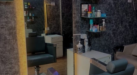 LA FRISÖR UNISEX SALON kép 3
