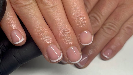 SYN - Shannon Young Nails