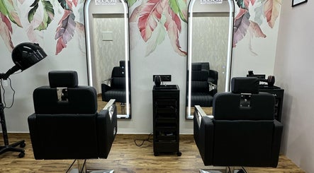 Bloom Beauty Salon & Academy
