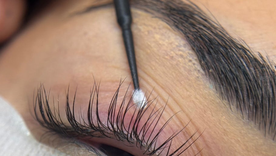 Your lash company image 1