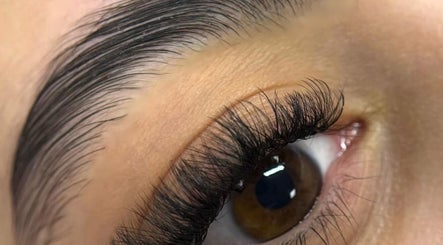 Your lash company image 2