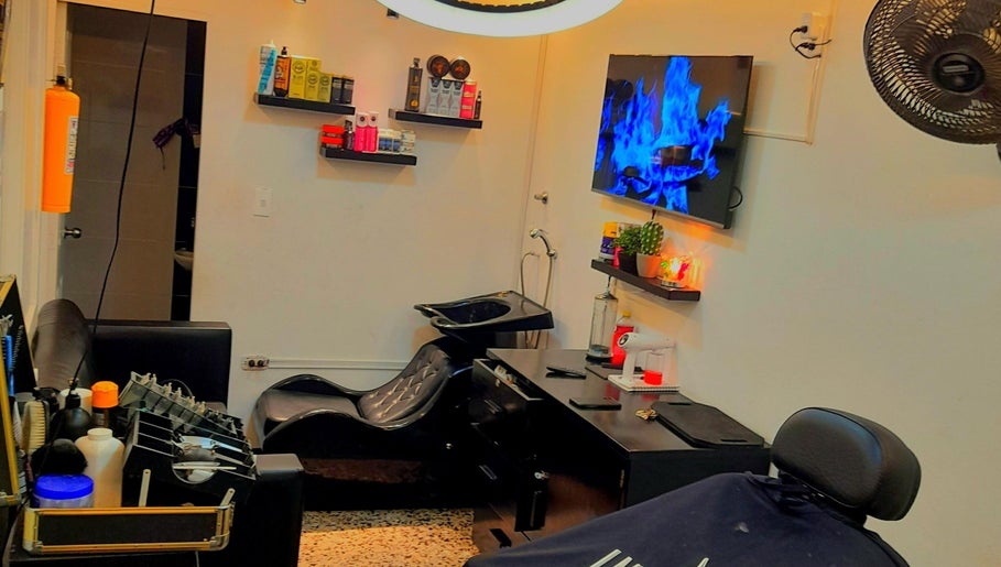 Meyer Studio🥷🏿 image 1