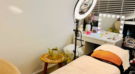 Esme.Beautybar