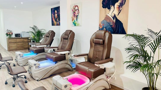 Sunny’s Beauty House