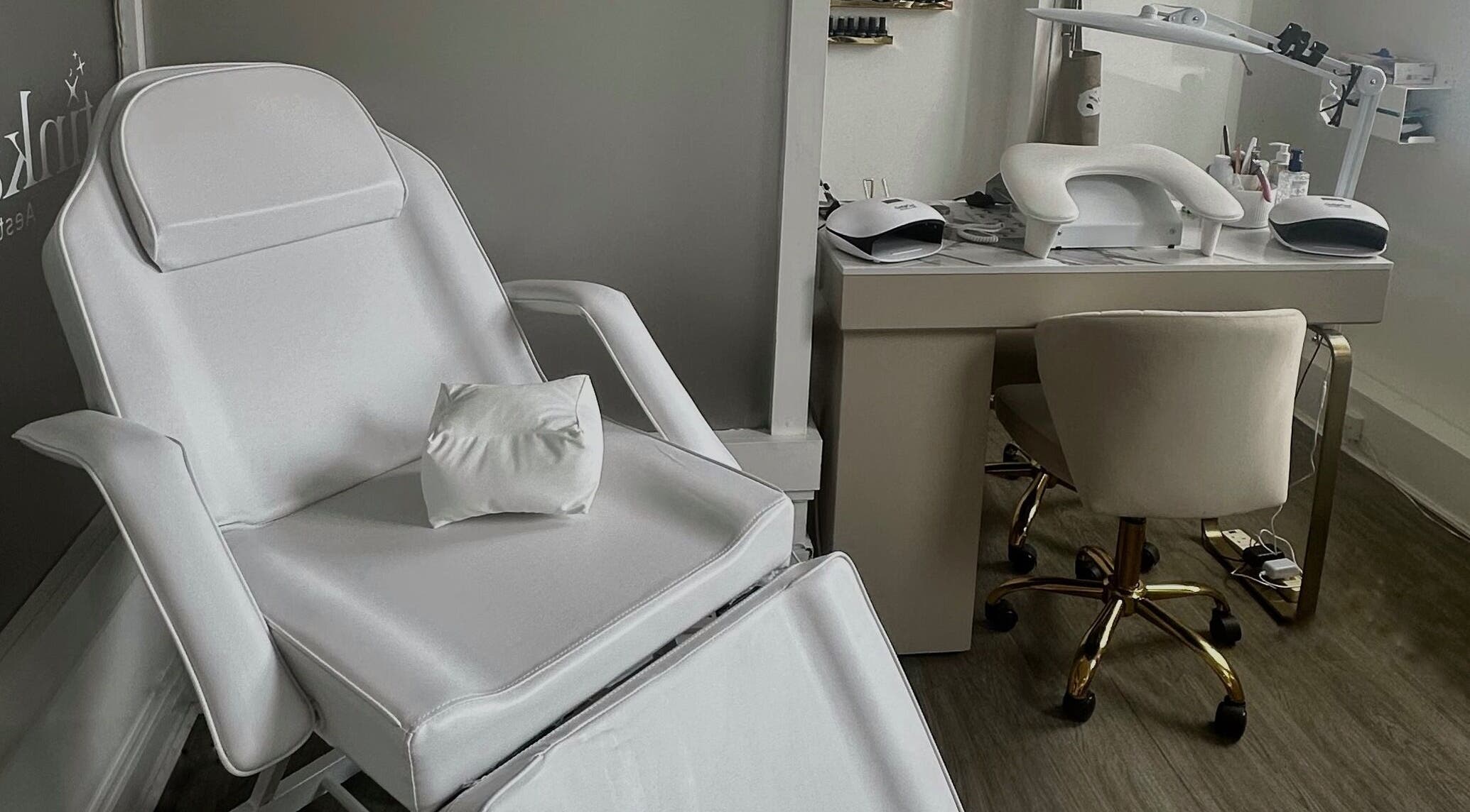 Luxurious nail salon setup at Sofiel.Nails, Stourbridge, England, GB featuring a plush white chair and manicure table.