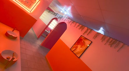 Peaches Beauty Bar