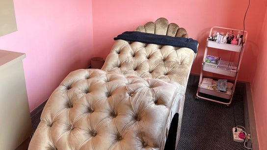Peaches Beauty Bar Midrand