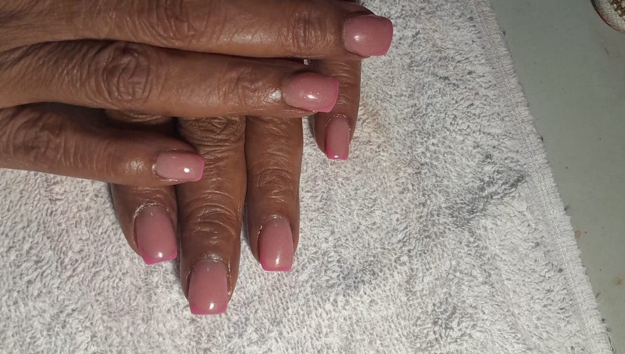 Gambar Bloom23nails 1