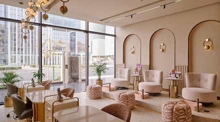 George Vallossian Beauty Salon