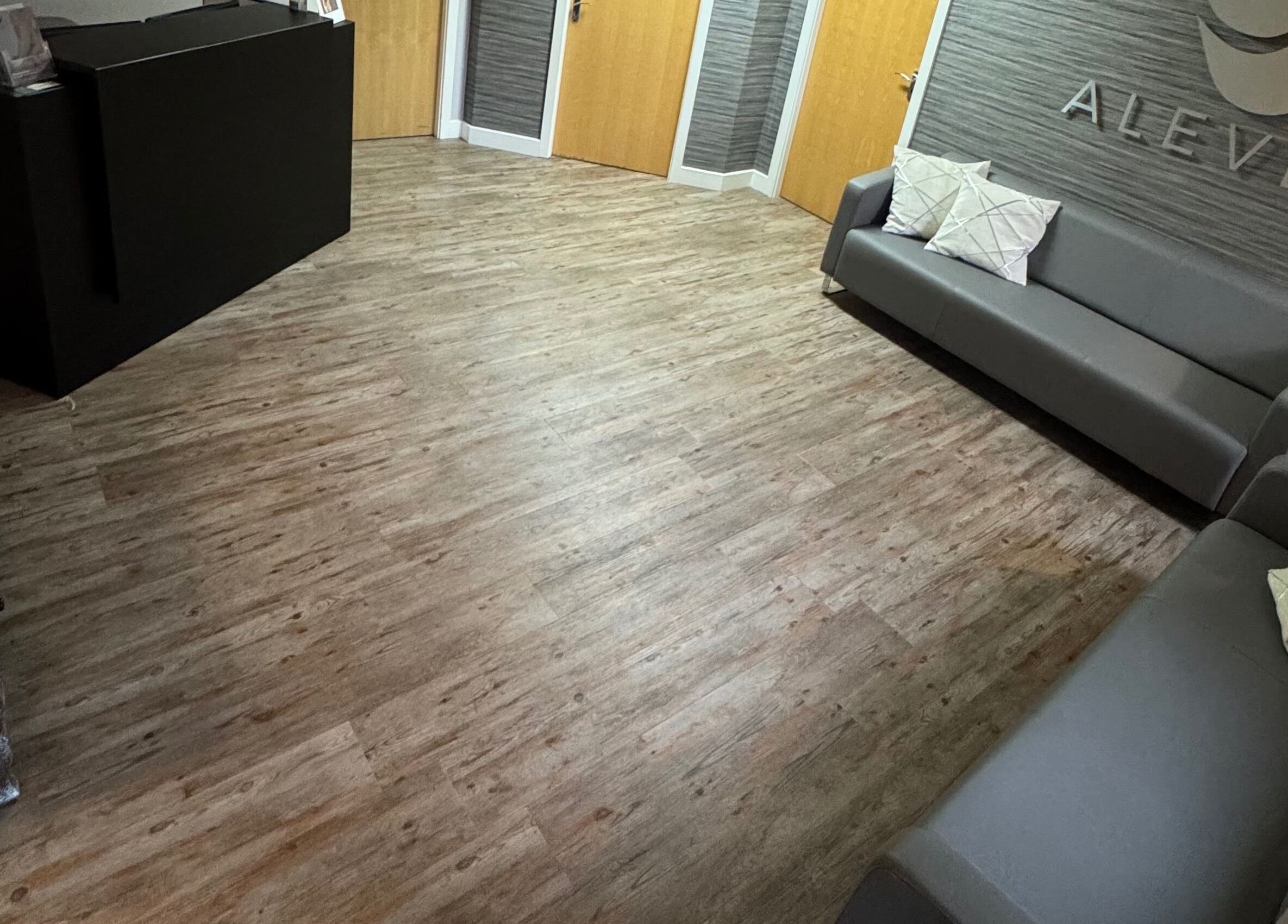 Stylish waiting area at Arcus SPMU Ltd in Wallsend, England, GB with modern decor and cozy seating.