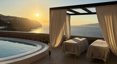 BeYoutiful Spa Santorini