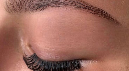 Lashes Bymna image 2