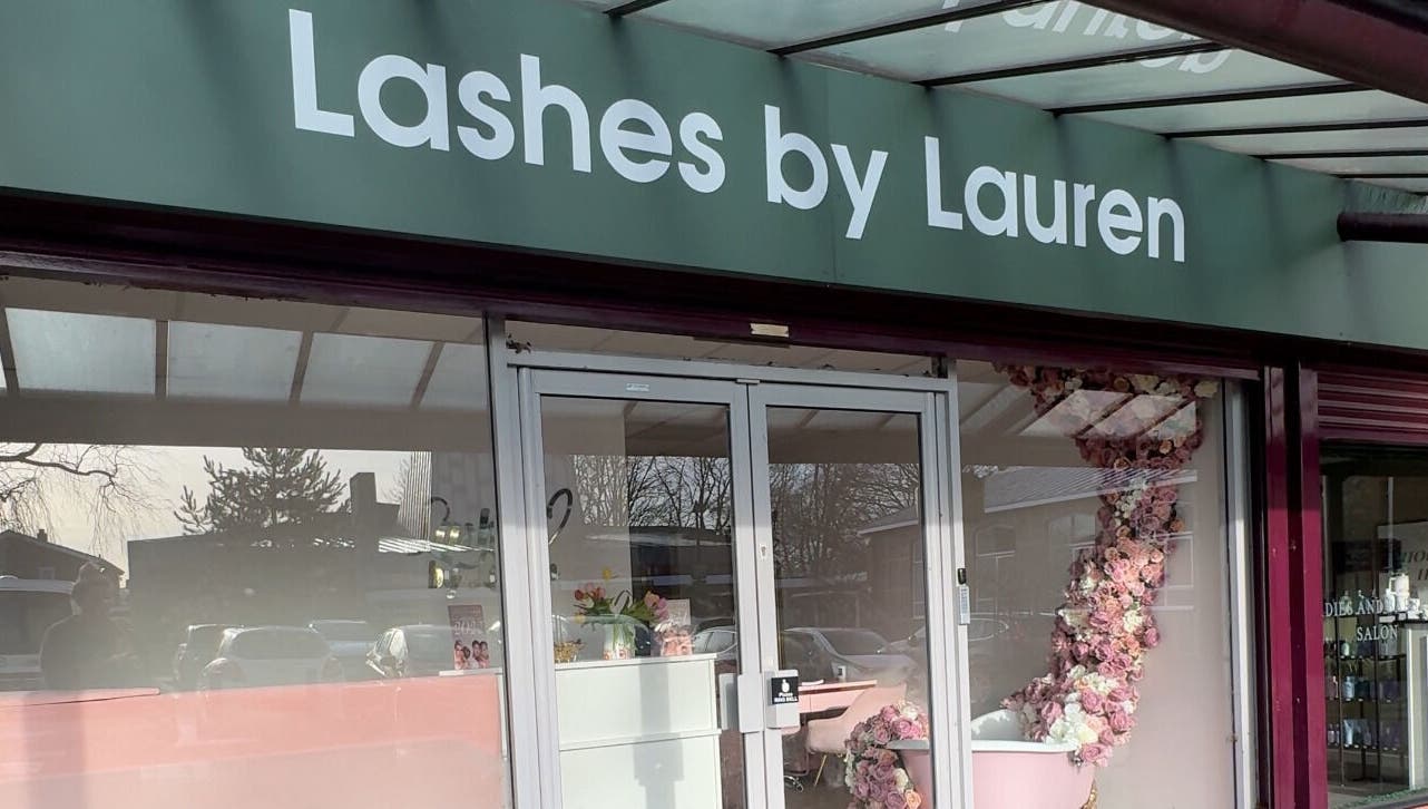 Elegant exterior of Lashes By Lauren in Birmingham, England, GB featuring floral decor.