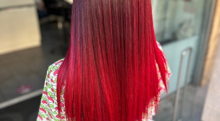 Roberta Maio Hairstylist and Barber image 2