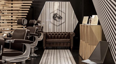 ADAM Grooming Atelier - Monument