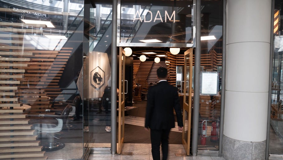 ADAM Grooming Atelier - Canary Wharf Cabot Place slika 1