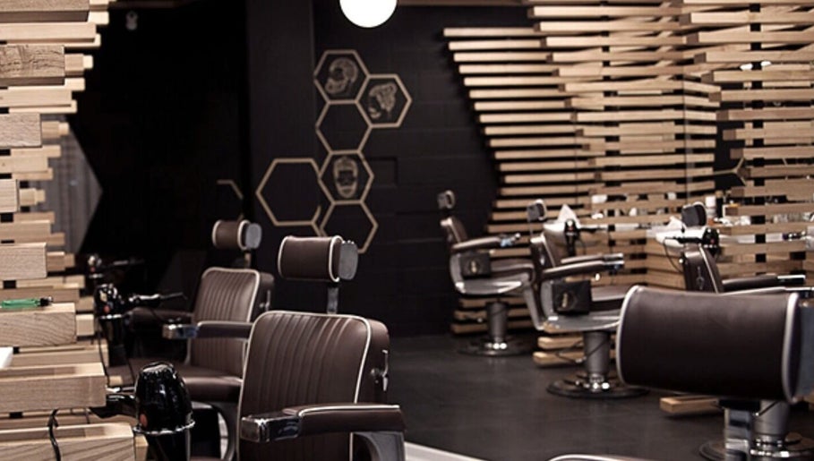 ADAM Grooming Atelier - Fitzrovia image 1