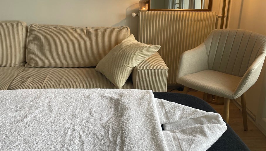 Soluna Massage image 1