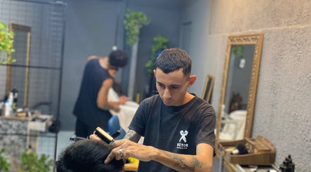 Street Barberの画像：2