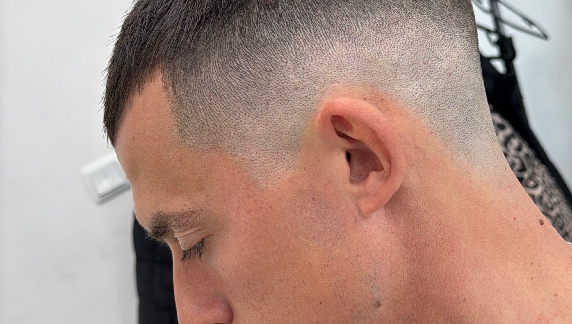 Модерна прическа в Onyx Barbershop, Targovishte, Targovishte, BG.