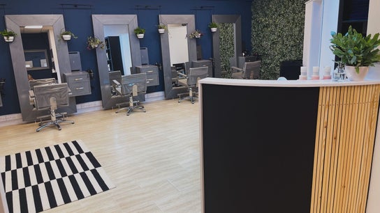 Hair Salon Near Me UK