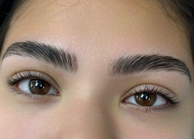Expertly shaped eyebrows at Be You Beauty Hub, Vienna, Virginia, US, enhancing natural beauty and symmetry.