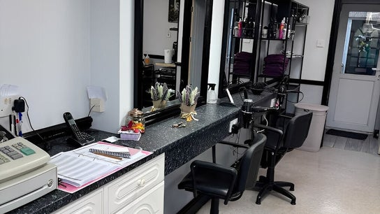 Options Hair And Nail Salon