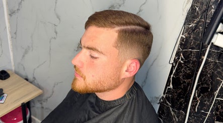 Mor Cuts image 2