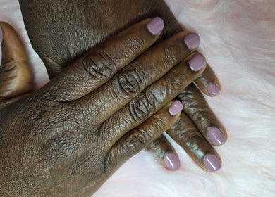 Fab Nails - Mobile Nail Services provides elegant lavender manicure in Newcastle upon Tyne, England, GB.