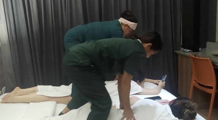 Therapists at Iya Wellness Spa, Bacoor, provide unique massage therapy for relaxation and rejuvenation.