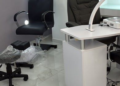 Elegante postazione beauty presso Sister beauty jv, Candia Lomellina, Lombardia, IT.