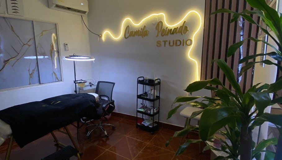Camilapeinado_studio image 1