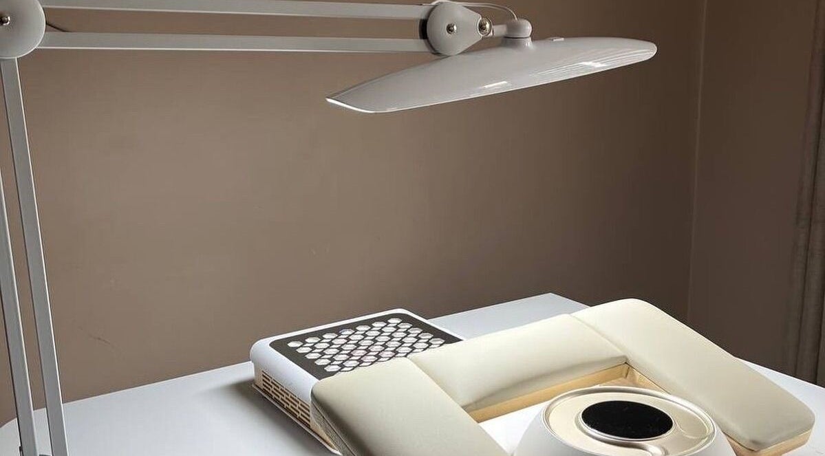 Mesa de tratamiento en Valentina Cosmetologia, La Serena, Coquimbo, CL. Sofisticada y moderna.