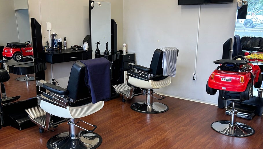 Hirals Hair and Beauty, bilde 1