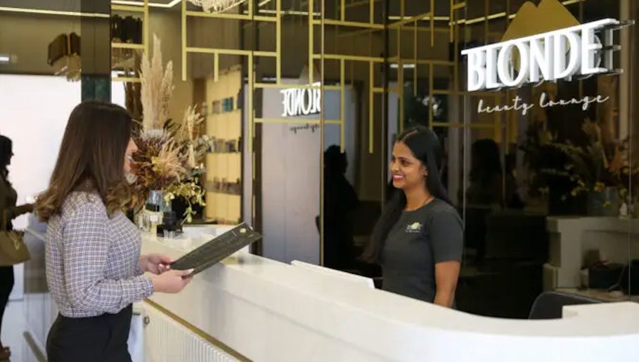 Welcoming reception at Blonde Beauty Ladies Center Shakhbout City, Al Ain, Abu Dhabi, AE.