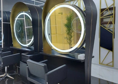 Modern salon mirrors at Blonde Beauty Ladies Center Shakhbout City, Al Ain, Abu Dhabi, AE.