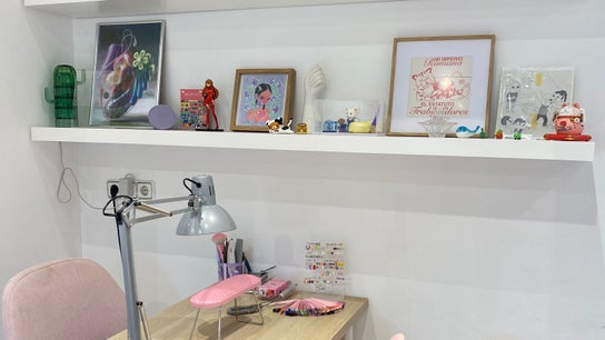 Cozy Nail Club