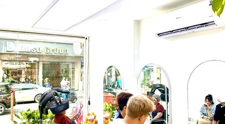 The Beauty Salon By Andy imagem 2