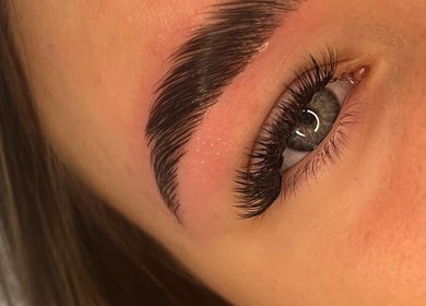 Close-up of elegantly styled eyebrows at By.Scarletleighx in Birmingham, England, GB.