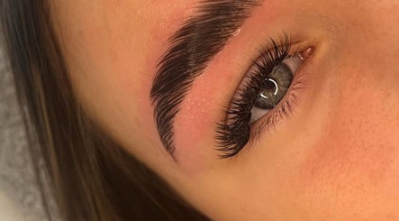 Close-up of elegantly styled eyebrows at By.Scarletleighx in Birmingham, England, GB.