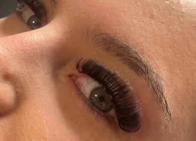 Close-up of eyelash extensions at By.Scarletleighx in Birmingham, England, GB.
