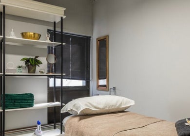 Relaxing treatment room at Swoon Beauty & Aesthetics, Ballito, Kwazulu-natal, ZA showcasing a peaceful ambiance.