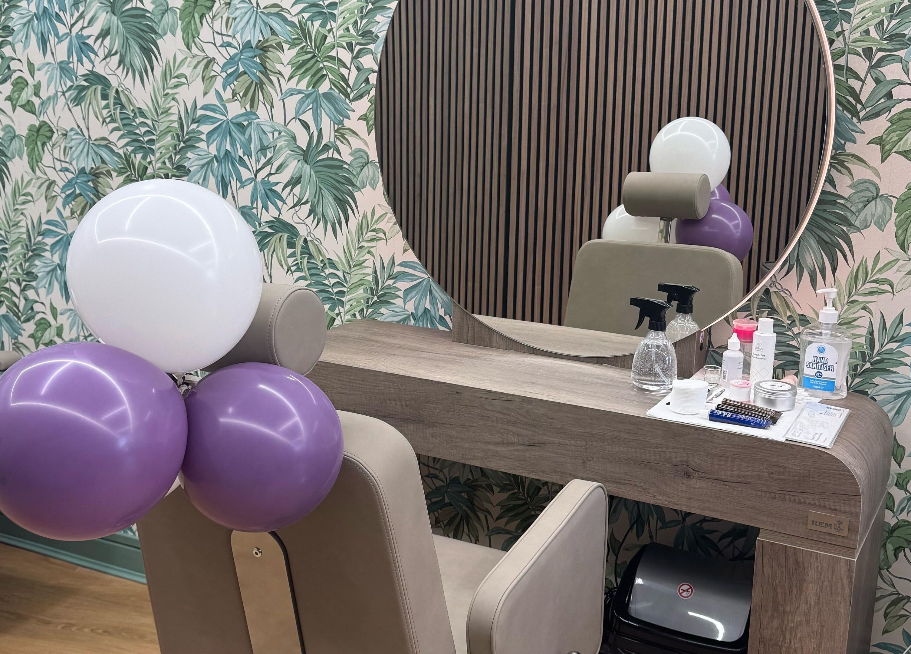 Elegant beauty station with balloons at Beauty Studio By K, St. Neots, England, GB.